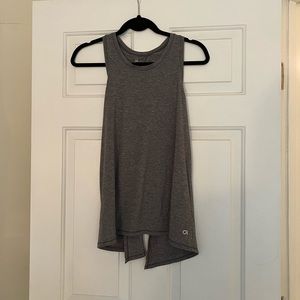 GapFit breathe tie hem open back tank